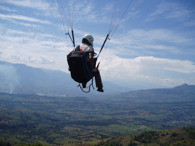 Paragliding Medellín Vuelos en Parapente Colombia